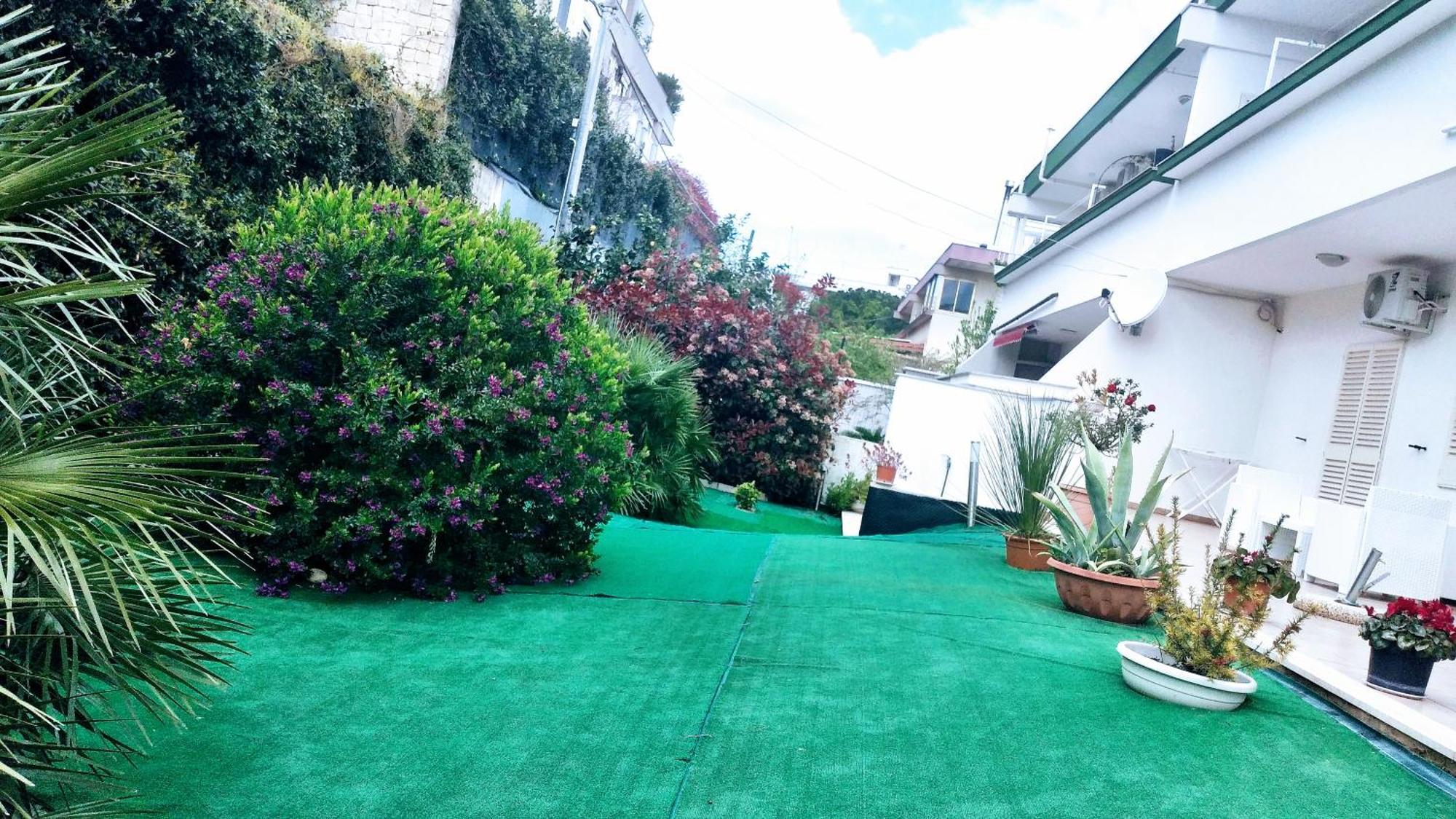 Casa Di Tina Hotel Castellana Grotte Ngoại thất bức ảnh
